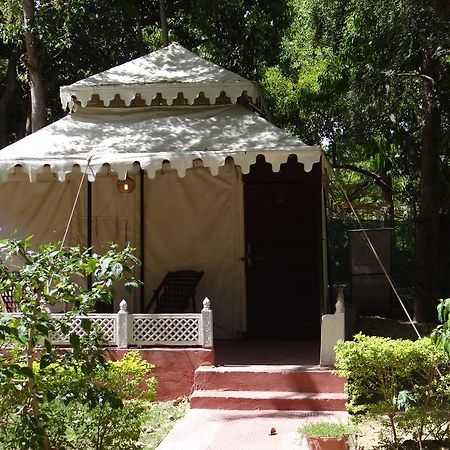The Aravali Tent Resort Udajpur Zewnętrze zdjęcie